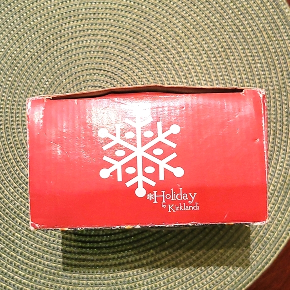 Kirkland - Picture 6 of 6